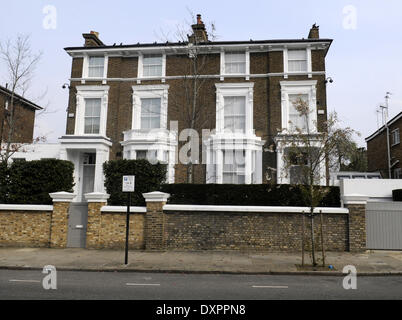 Londres, Royaume-Uni. Mar 28, 2014. Vues générales de Gwyneth Paltrow et Chris Martin's home à Belsize Park, Londres, Angleterre le 28 mars 2014 Le celebrity couple a annoncé cette semaine qu'ils ont formellement divisé se terminant leurs 10 ans de relations - disant qu'ils avaient fait une 'conscience' Découplante Crédit : KEITH MAYHEW/Alamy Live News Banque D'Images