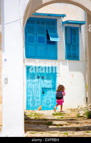 Vieille porte à Sidi Bou Said, Tunisie Banque D'Images