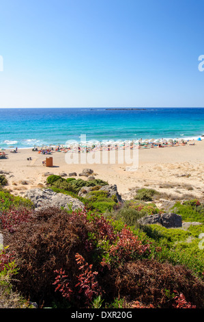 La plage de Falassarna a remporté des prix pour être la plus belle plage de Crète et est toujours l'une des dix meilleures plages d'Europe. Banque D'Images