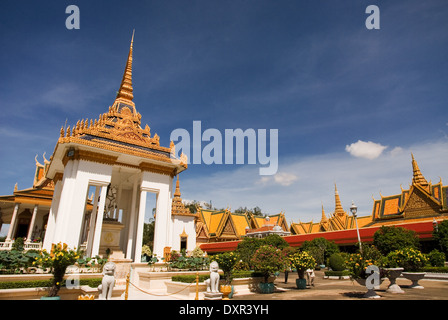 Palais Royal. Phnom Penh. Le Palais Royal de Phnom Penh a été construit il y a plus d'un siècle pour servir de résidence de l'Etat parent Banque D'Images