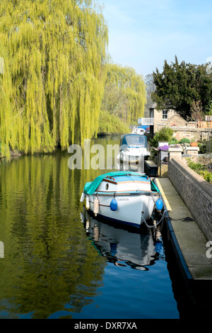 Sur la scène de la rivière Great Ouse. Banque D'Images