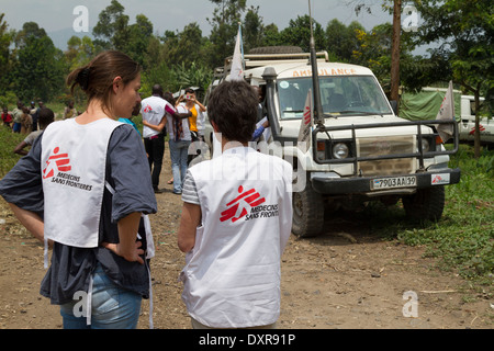 L'équipe MSF près de Rutshuru, au nord Kiwu ,RDC,République démocratique du Congo. Banque D'Images