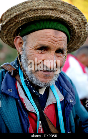 Portrait d'ancien homme Berbère marocain, Marrakech, Maroc, Banque D'Images