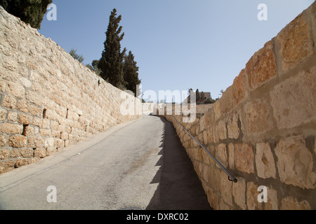 Cimetière juif sur le Mont des Oliviers, Jérusalem, Israël. Banque D'Images
