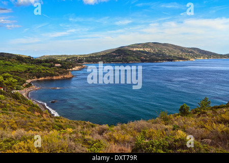 Aperçu de Lacona bay dans l'île d'Elbe, Toscane, Italie Banque D'Images