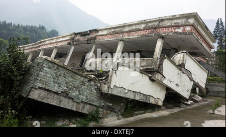 Endommager les bâtiments du grand tremblement de terre ou séisme de Wenchuan, le 12 mai 2008 Banque D'Images