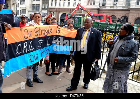 Londres, Royaume-Uni. Mar 31, 2014. La démonstration est de marquer la journée deux recours contre la Haute Cour le rejet de la révision judiciaire de la MPA formé par Olivier Bancoult en avril dernier. La lutte des habitants de rentrer chez eux a conduit à une bataille juridique qui dure depuis des décennies dans les tribunaux britanniques Crédit : Rachel Megawhat/Alamy Live News Banque D'Images