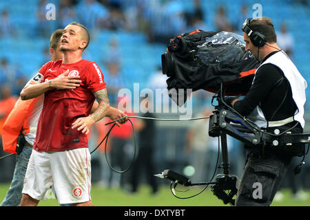 Porto Alegre, Brésil. 30Th Mar, 2014. D'Alesandro célébration dans le dernier match de championnat Gaucho entre Gremio et l'Internacional de Porto Alegre, joué à l'Arena do Gremio, le 30 mars 2014. Photo : Edu/Nurphoto Urbanandsport Andrade/edu/NurPhoto © Andrade/ZUMAPRESS.com/Alamy Live News Banque D'Images