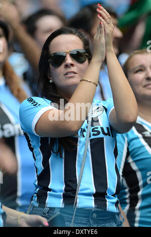 Porto Alegre, Brésil. 30Th Mar, 2014. Gremio supporter dans le match final du championnat Gaucho entre Gremio et l'Internacional de Porto Alegre, joué à l'Arena do Gremio, le 30 mars 2014. Photo : Edu/Nurphoto Urbanandsport Andrade/edu/NurPhoto © Andrade/ZUMAPRESS.com/Alamy Live News Banque D'Images