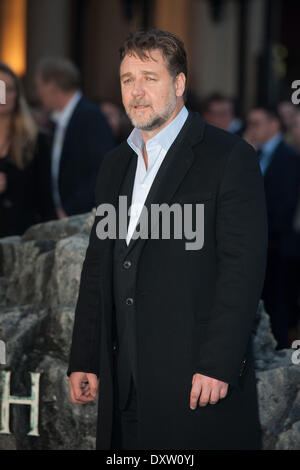 Londres, Royaume-Uni. Mar 31, 2014. L'acteur Russell Crowe pose pour les photographes pendant l'UK Premiere de 'Noah' tenue à l'Odeon Leicester Square, au centre de Londres, le lundi 31 mars 2014. Credit : Heloise/Alamy Live News Banque D'Images