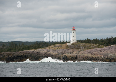 Le Canada, la Nouvelle-Écosse, Louisbourg. Phare de Louisbourg. Banque D'Images