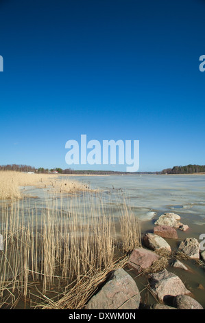 Le sud de la Finlande, au début du printemps, fjord Porvoonjoki Banque D'Images