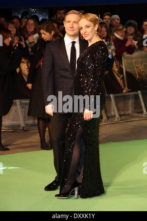 Martin Freeman et Amanda Abbington Le Hobbit : Un voyage inattendu - premiere - Arrivées London United Kingdom - 12.12.12 Avec : Martin Freeman et Amanda Abbington Où : Londres Quand : 12 déc 2012 Banque D'Images