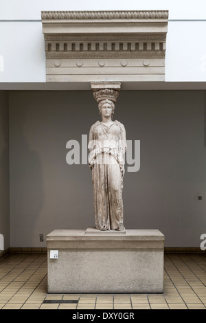 À partir de l'Erechtheum à caryatide. Pentelic marble, environ 415 BC. Banque D'Images