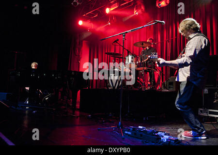 Five effectuant leur premier concert au Royaume-Uni depuis 1999 dans le cadre de leur tournée mondiale 2012 / 2013 à l'O2 Academy Bristol avec : Robert où traîneau : Bristol UK United Kingdom Quand : 23 Nov 2012 Banque D'Images