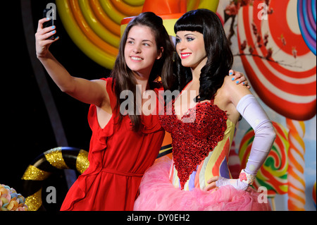 La nouvelle figure de cire de Katy Perry est dévoilé à Madame Tussauds, London. Banque D'Images