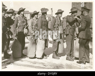 6e Division de troupes, les conseils scolaires 9 et 10 janvier 1940, par Sam Hood Banque D'Images