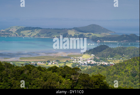 D'un grand angle de vue du Coromandel Manaia Road sur la péninsule de Coromandel, Nouvelle-Zélande Banque D'Images