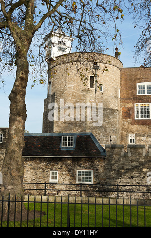 L'ancienne tour médiévale de Londres, Royal Palace, Forteresse et ancienne prison de Londres Angleterre Royaume-Uni UK Banque D'Images