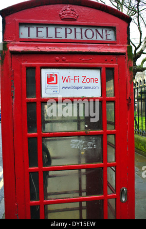 Boîte de téléphone wi-fi Zone www.btopenzone.com Banque D'Images