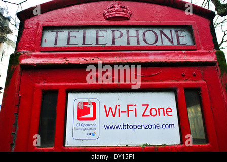 Boîte de téléphone wi-fi Zone www.btopenzone.com Banque D'Images