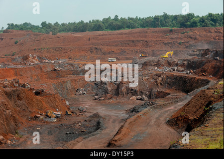 Le Jharkhand EN INDE Noamundi , le minerai de fer pour l'exploitation minière à ciel ouvert, et Tata Steel Banque D'Images