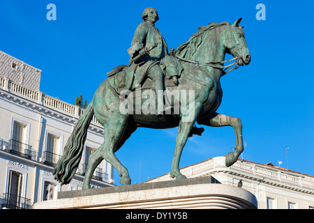 Le monument de Charles III sur la Puerta del Sol à Madrid, Espagne Banque D'Images