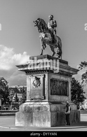 Statue équestre du Général Prim dans le Parc de La Citadelle, Barcelone. L'Espagne. Banque D'Images