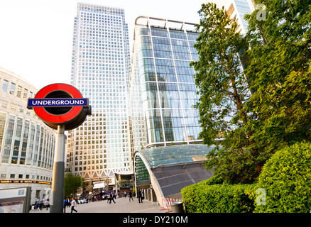 La cocarde de la ville avec Thomson-Reuters Bâtiment à Canary Wharf, London Banque D'Images