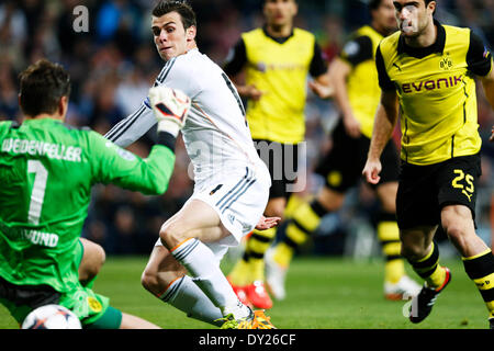 Madrid, Espagne. © D. 2e Apr, 2014. Gareth Bale (Réel) : Football/soccer Ligue des Champions Tour de 8, 1 au match aller entre le Real Madrid 3-0 Borussia Dortmund au stade Santiago Bernabeu à Madrid, Espagne. Credit : D .Nakashima/AFLO/Alamy Live News Banque D'Images