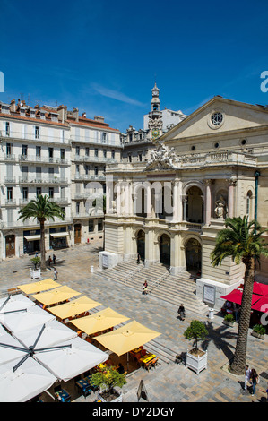 Toulon (sud-est de la France) : "Place Victor Hugo' square Banque D'Images