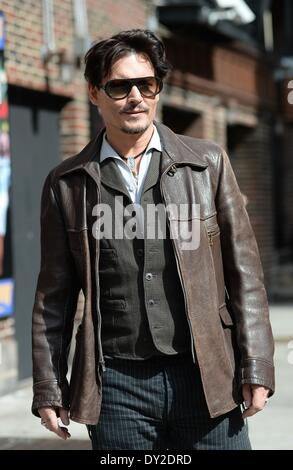 New York, NY, USA. 3ème apr 2014. Johnny Depp au talk show de comparution dans le Late Show with David Letterman - TUE, l'Ed Sullivan Theater, New York, NY Avril 3, 2014. Credit : Kristin Callahan/Everett Collection/Alamy Live News Banque D'Images