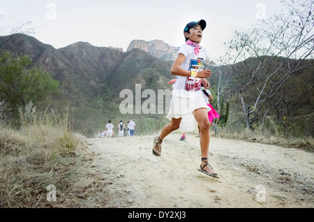 L'ultramarathon de Copper Canyon (Ultra Caballo Blanco), Chihuahua, Mexique. Banque D'Images