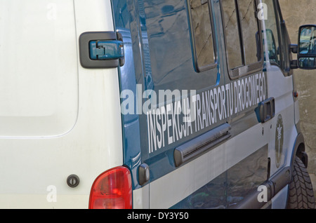 Une photo de l'inspection du véhicule, voiture cargo services Banque D'Images