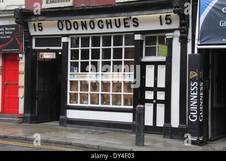 Le célèbre O'Donoghues Pub musique irlandaise à Dublin Banque D'Images