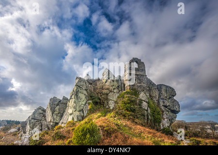 Ruines de la Chapelle St Michaels sur l'affleurement rocheux appelé granite Roche Rock mid Cornwall England UK Europe Banque D'Images