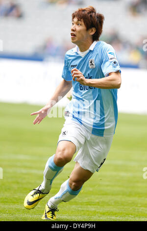 Munich, Allemagne. 6ème apr 2014. Yuya Osako (1860 Munchen) Football/soccer : deuxième match de Bundesliga entre TSV 1860 Munich 0-3 Karlsruher SC à l'Allianz Arena de Munich, Allemagne. Credit : D .Nakashima/AFLO/Alamy Live News Banque D'Images