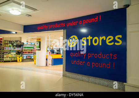 L'extérieur du magasin de livre dans Shopping Mall Banque D'Images