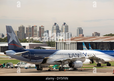 L'aéroport international Ministro Pistarini, également connu sous le nom de l'aéroport international Ezeiza, à Buenos Aires, Argentine. Banque D'Images