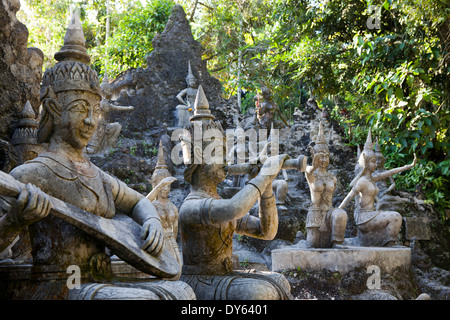 Bouddha Secret Garden, l'île de Koh Samui, Province de Surat Thani, Thaïlande, Asie du Sud-Est Banque D'Images