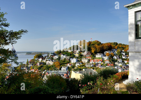 VView à l'Elbe avec stair-district de Blankenese, Hambourg, Allemagne du Nord, Allemagne Banque D'Images