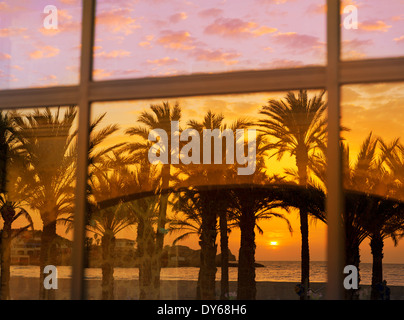 La plage d'El Arenal Javea Xabia lever du soleil en Méditerranée Alicante Espagne Banque D'Images