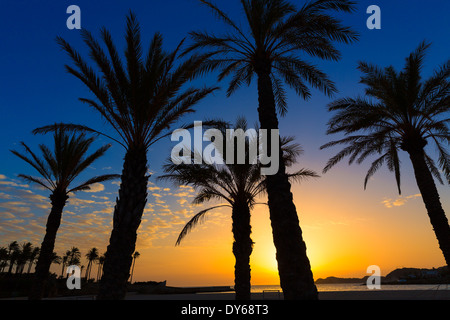 La plage d'El Arenal Javea Xabia lever du soleil en Méditerranée Alicante Espagne Banque D'Images