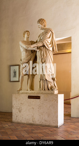 Statue d'Oreste et Électre, Musée National Romain, Palais Altemps, Rome, Italie Banque D'Images