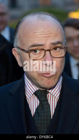 Berlin, Allemagne. 07Th avr, 2014. Le ministre français de l'intérieur Bernard Cazeneuve est représenté au cours de sa visite à Berlin, Allemagne, 07 avril 2014. Photo : Joerg Carstensen/dpa/Alamy Live News Banque D'Images
