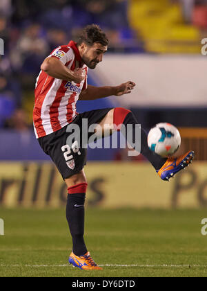 Valence, Espagne. 07Th avr, 2014. Mikel Balenziaga défenseur de l'Athletic Bilbao en action au cours de la jeu de la Liga Levante UD à l'Athletic Bilbao au stade Ciutat de Valencia, Valence. Credit : Action Plus Sport/Alamy Live News Banque D'Images