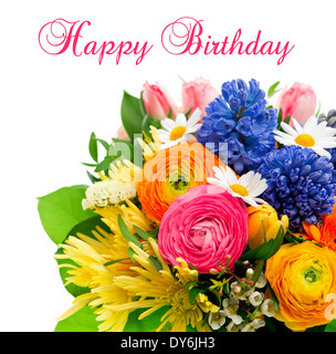 Magnifique bouquet de fleurs aux couleurs vives. tulip, Ranunculus, jacinthe, Daisy, gerber. carte d'anniversaire concept Banque D'Images