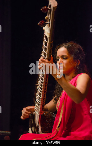 Sitarist Anoushka Shankar Banque D'Images