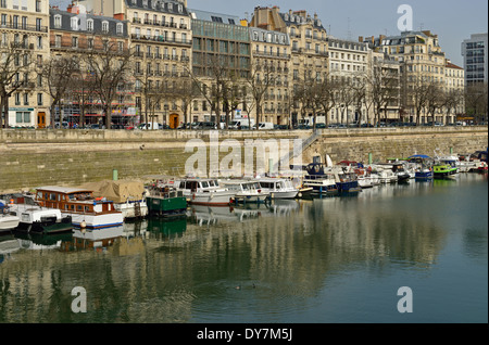 Bassin de l'Arsenal, 4e arrondissement, Paris, France Banque D'Images