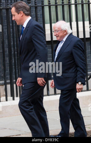 Londres, 9 mars 2014. Le Président irlandais Michael D. Higgins arrive au 10 Downing street, où il rencontrera le Premier ministre britannique, David Cameron, dans le cadre de sa visite officielle au Royaume-Uni. Crédit : Paul Davey/Alamy Live News Banque D'Images